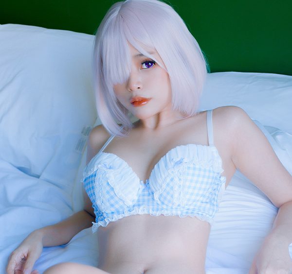 Coser-Byoru-Mashu-Kirielight-Bikini-PixiBB