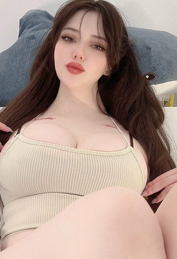 Alina-Becker-Big-Breasts-OnlyFans--Patreon-PixiBB