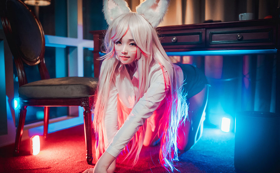 DJAWA-Photo-Bambi-Kumiho-in-the-Office-Destiny-Child-Nine-Tailed-Fox-Tamamo-PixiBB