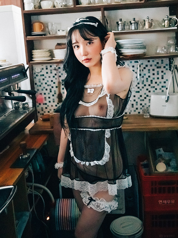 Loozy-Son-Ye-Eun-Fetish-Cafe-PixiBB